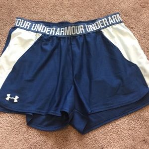 Underarmour workout shorts